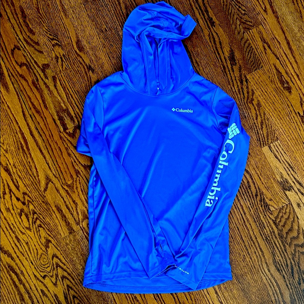 Columbia Girls omni-shade sun shirt with hood